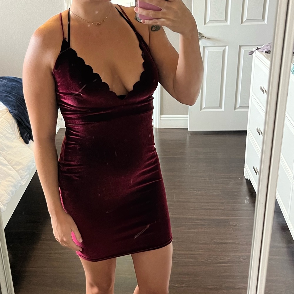 Maroon Bodycon Dress w/ Scalloped Neckline
